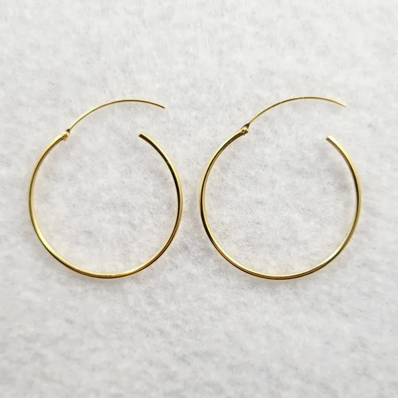 Mariela Gold Hoops - Picture 4 of 9